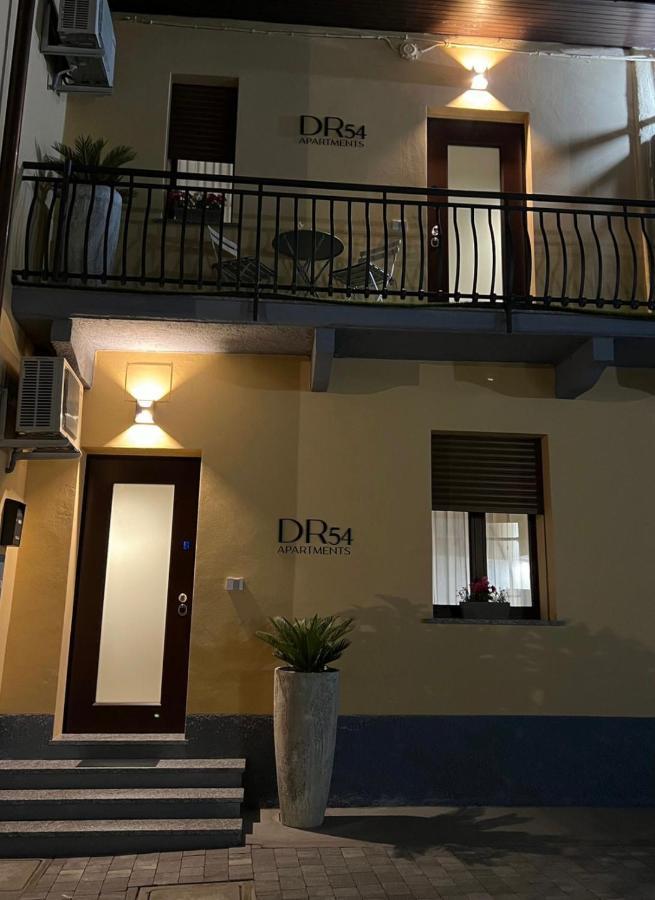 Dr54 Apartments Rho Eksteriør billede